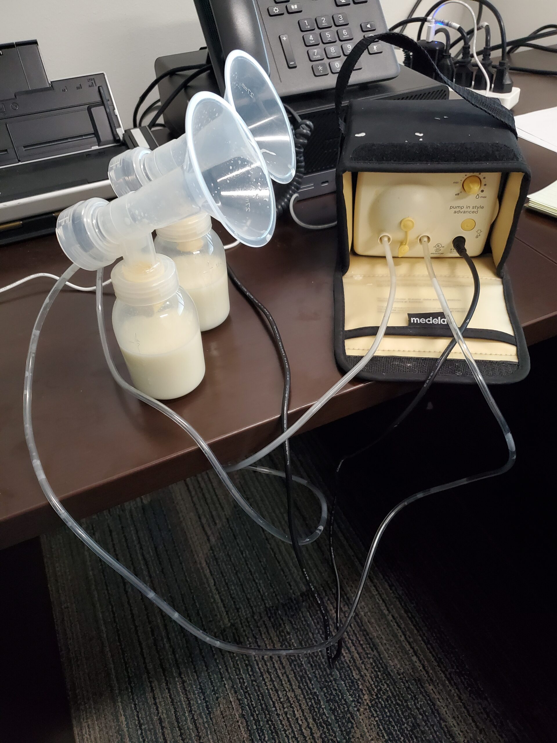 Willow Vs. Elvie Breast Pump Which One Is Better? Lorin Cheung